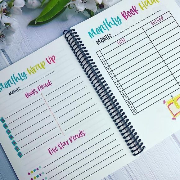 SOLD: A Unique Planner Just For Book Lovers, Undated Calendar, Book Reviews - Picture 4 of 16